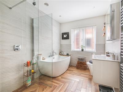 Superbly Appointed Bathroom